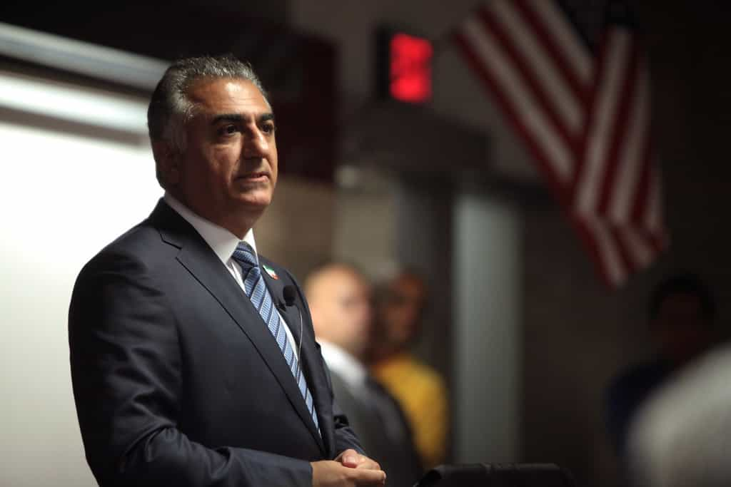 رضا پهلوی ("Reza Pahlavi" by Gage Skidmore is licensed under CC BY-SA 2.0)