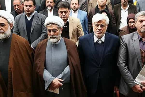 اصلاحطلبان عملاً بر سر یک سهراهی ماندهاند: جلب موافقت عارف، انتخاب رئیس و هیأت رئیسه جدید و سرانجام ایجاد یک ائتلاف تازه.