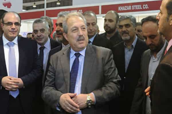 بشار اسد، حسین عرنوس، وزیر فعلی منابع آبی این کشور را با حفظ سمت، به عنوان سرپرست نخست‌وزیری و جانشین «عماد خمیس»، نخست‌وزیر سوریه تعیین کرد.