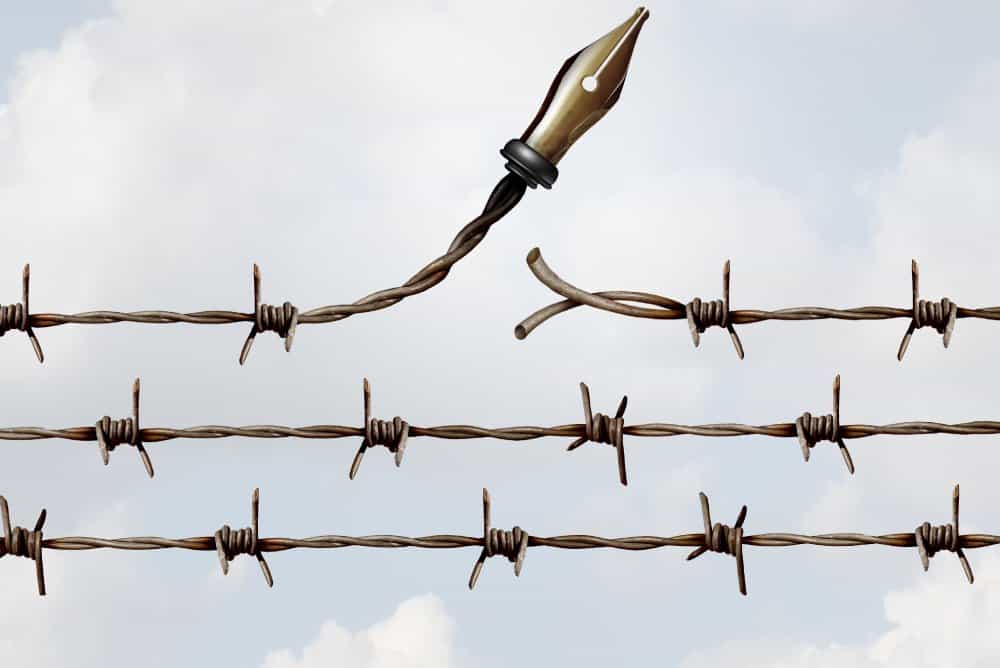 مقاومت در برابر سانسور، عکس: شاتر استاک