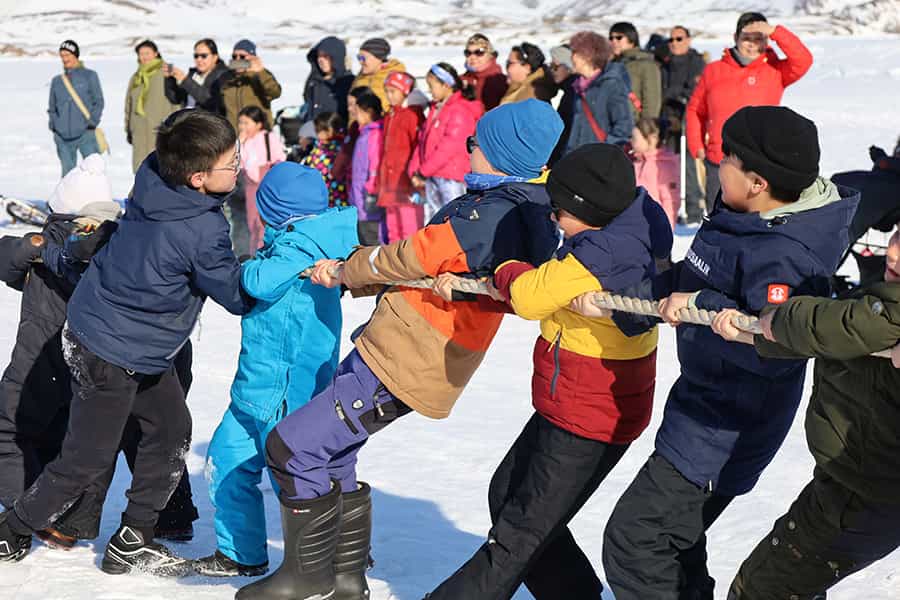 باهم، اما همیشه؟ - پرسشی در مورد نمونه جامعه گرینلند