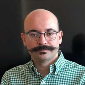 وحید رواقی، دندانپزشک، پژوهشگر و استاد سلامت جامعه، دانشکدهٔ دندانپزشکی، دانشگاه بیرمنگام، انگلستان