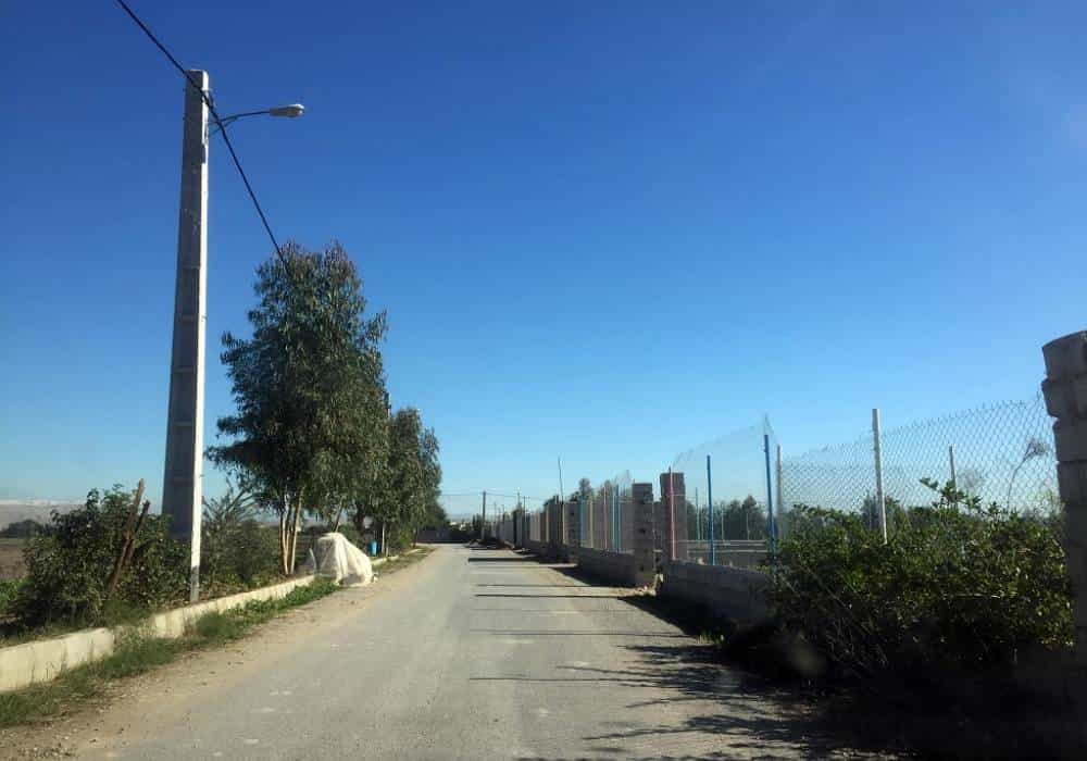 فنسکشی و تفکیک زمینهای محوطه تاریخی دستوا برای ویلاسازی