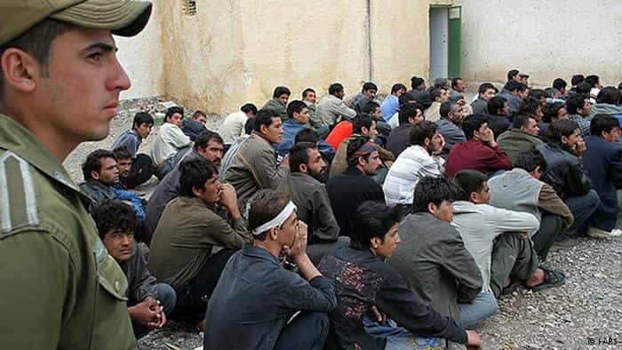 اخراج جمعیِ افغانها