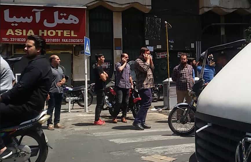 جمعی از لباسشخصیها (عکس از آرشیو)