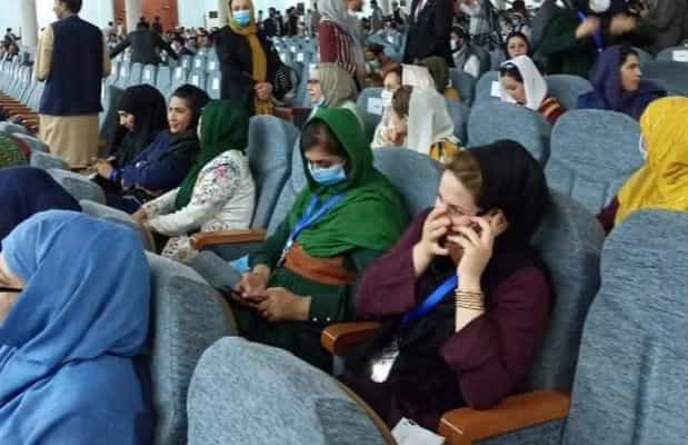 جمعه ۷ اوت/ ۱۷ مرداد: لویه جرگه صلح در کابل آغاز به کار میکند