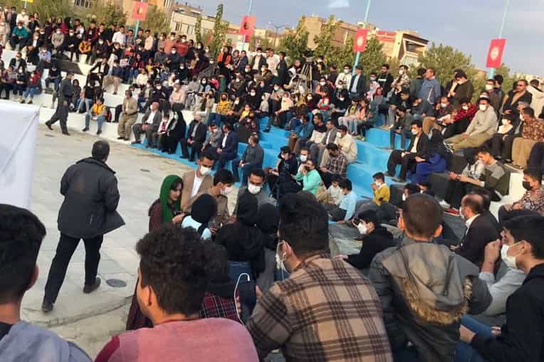 پانزدهمین جشنواره بین‌المللی تئاتر خیابانی مریوان