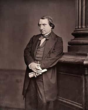 ارنست رنان (Ernest Renan) ۱۸۹۲ − ۱۸۲۳. منبع تصویر: ویکیپدیا