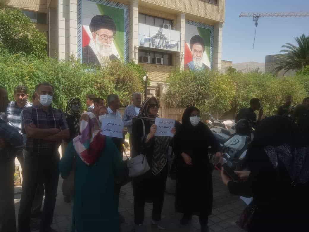 اعتراض بازنشستگان کشوری و تأمین اجتماعی چهارشنبه ۲۴ خرداد در شیراز ــ عکس: شبکههای اجتماعی