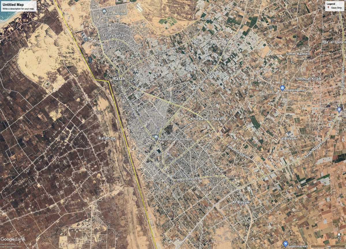تنها اسرائيل غزه را محصور نگه نداشته است: اینجا میتوان مرز مصر و غزه را مشاهده کرد که با دیوار از هم جدا شدهاند.