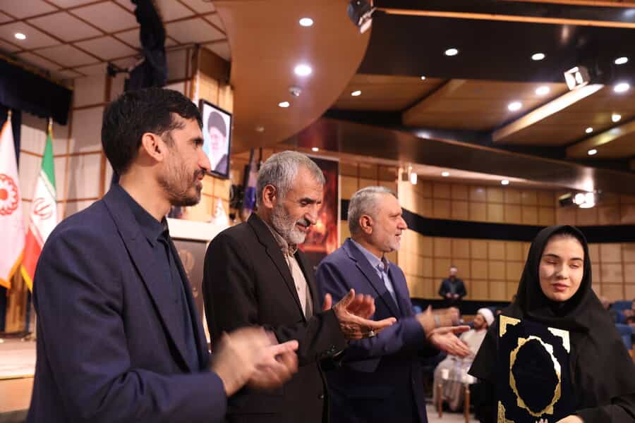 تصویر از همایش مدیران بهزیستی که هزینههایش انتقاد بههمراه داشت.