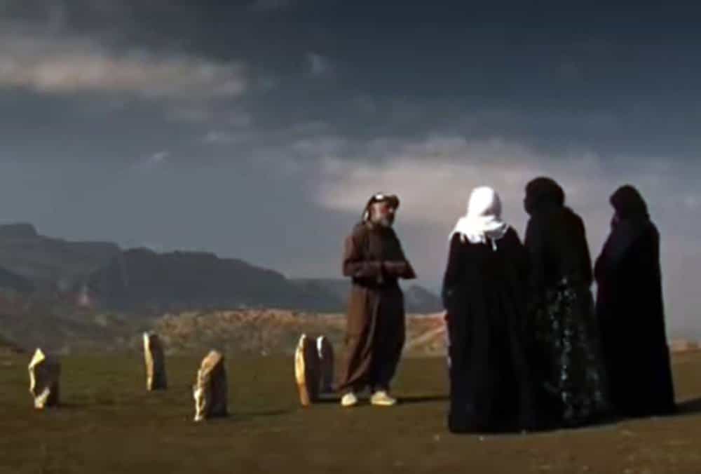 نمایی از فیلم کوهستان قندیل ساخته طاها کریمی درباره مصائب زنان در جنگ. (عکس: اسکرینشات از نمایی از یک ویدیوی فیلم در یوتیوب)