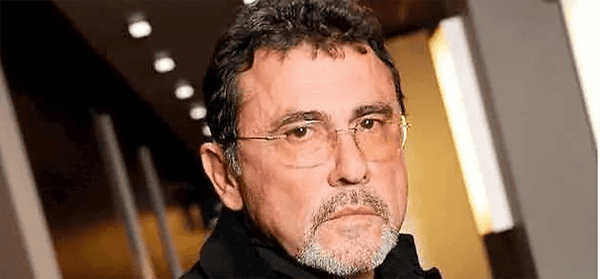 شلومو ساند، نویسنده کتاب "یک نژاد تخیلی" استاد بازنشسته تاریخ در دانشگاه تل آویو