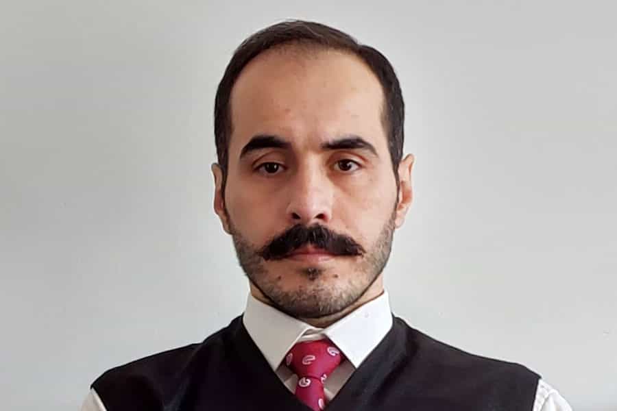 چهره حسین رونقی، فعال سیاسی