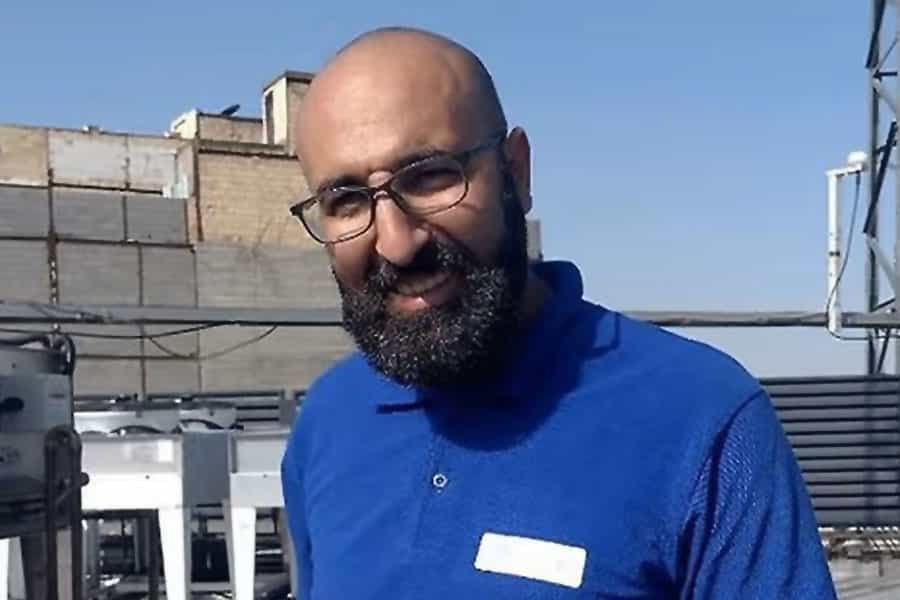 تصویری از چهره خندان بابک شهبازی