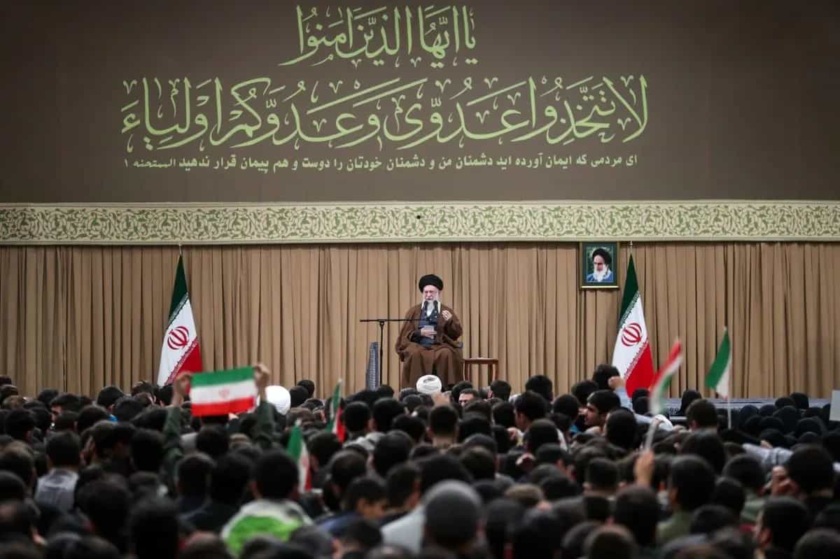 خامنه‌ای (۱۲ آبان ۱۴۰۴)