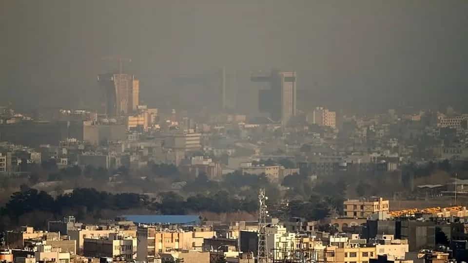 آذر ۱۴۰۳: آلودگی هوا در تهران و بسیاری ازشهرهای دیگر ایران