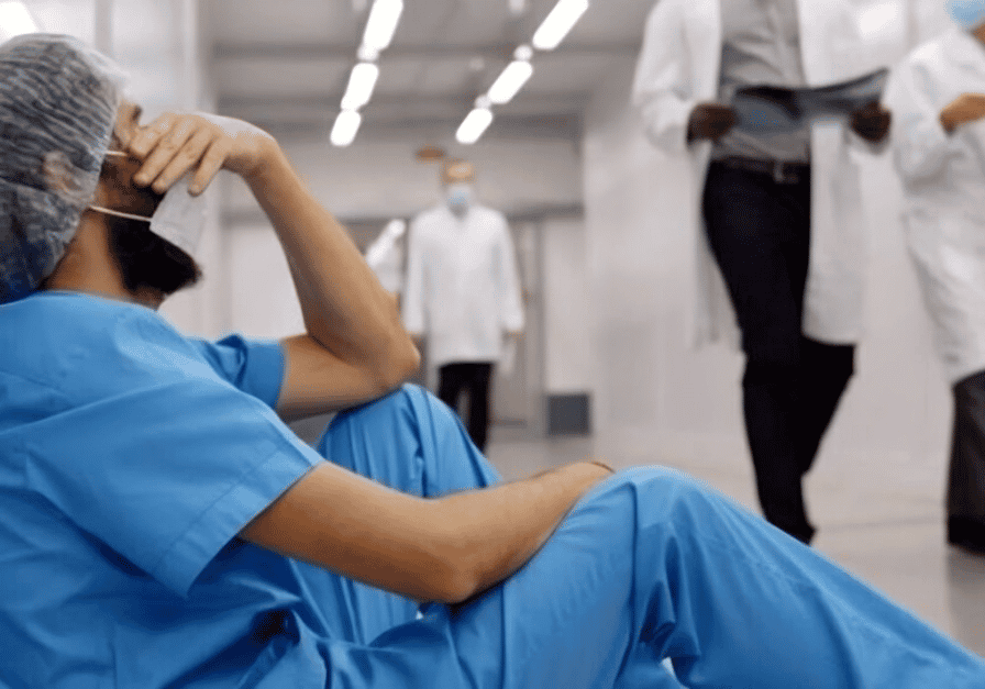 ضرب و شتم کادر درمان