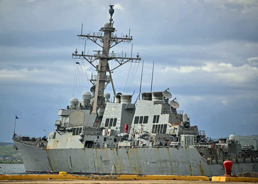 تصویری از ناوشکن موشکانداز هدایتشونده کلاس آرلی بورک، یواساس استاکدیل (DDG-106)