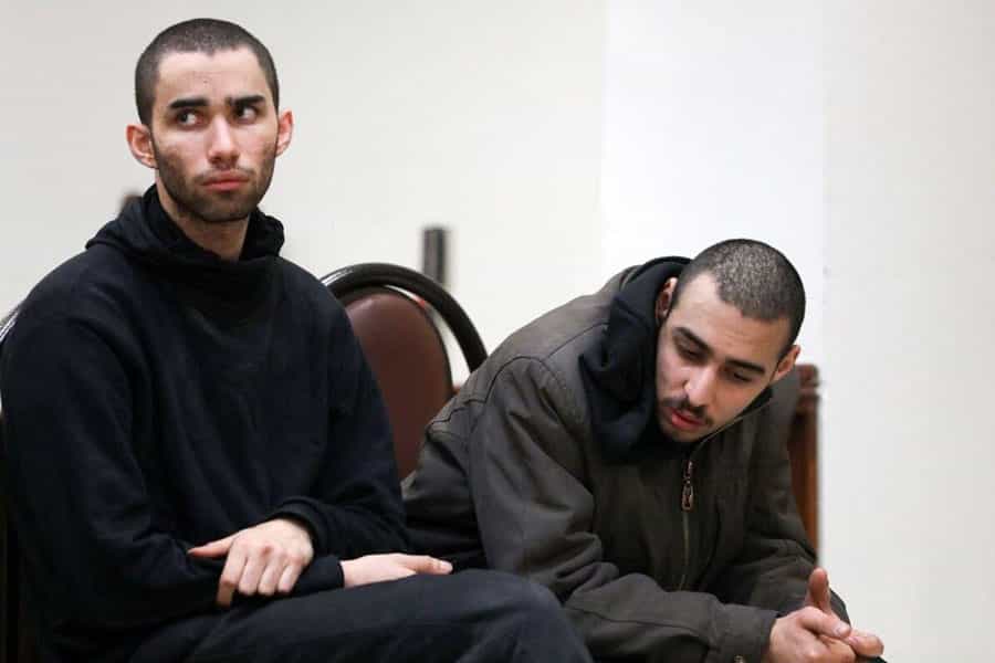 تصویری از چهرههای محمدامین بیگلری و شاهین واحدپرست