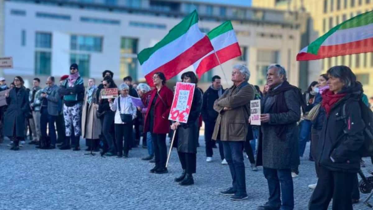 تجمع ضد جنگ در برلین