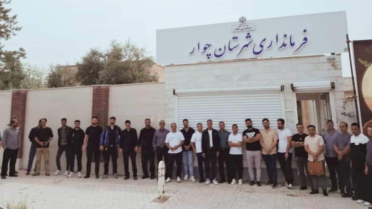 ده ها کارگر در اعتراض به بیکاری