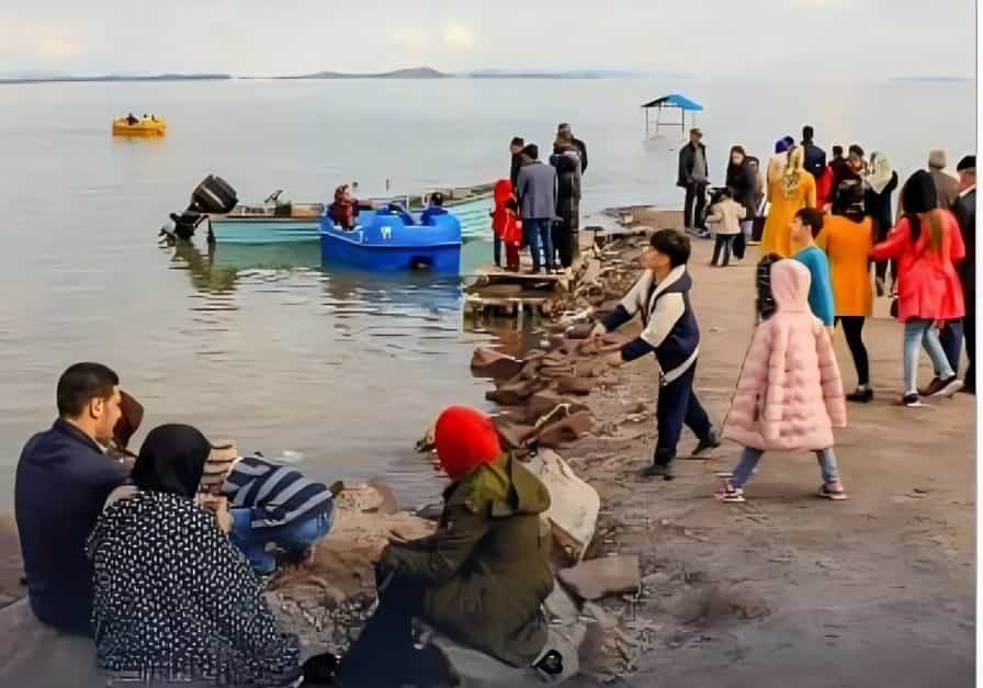 دریاچه ارومیه: یک تالاب فصلی