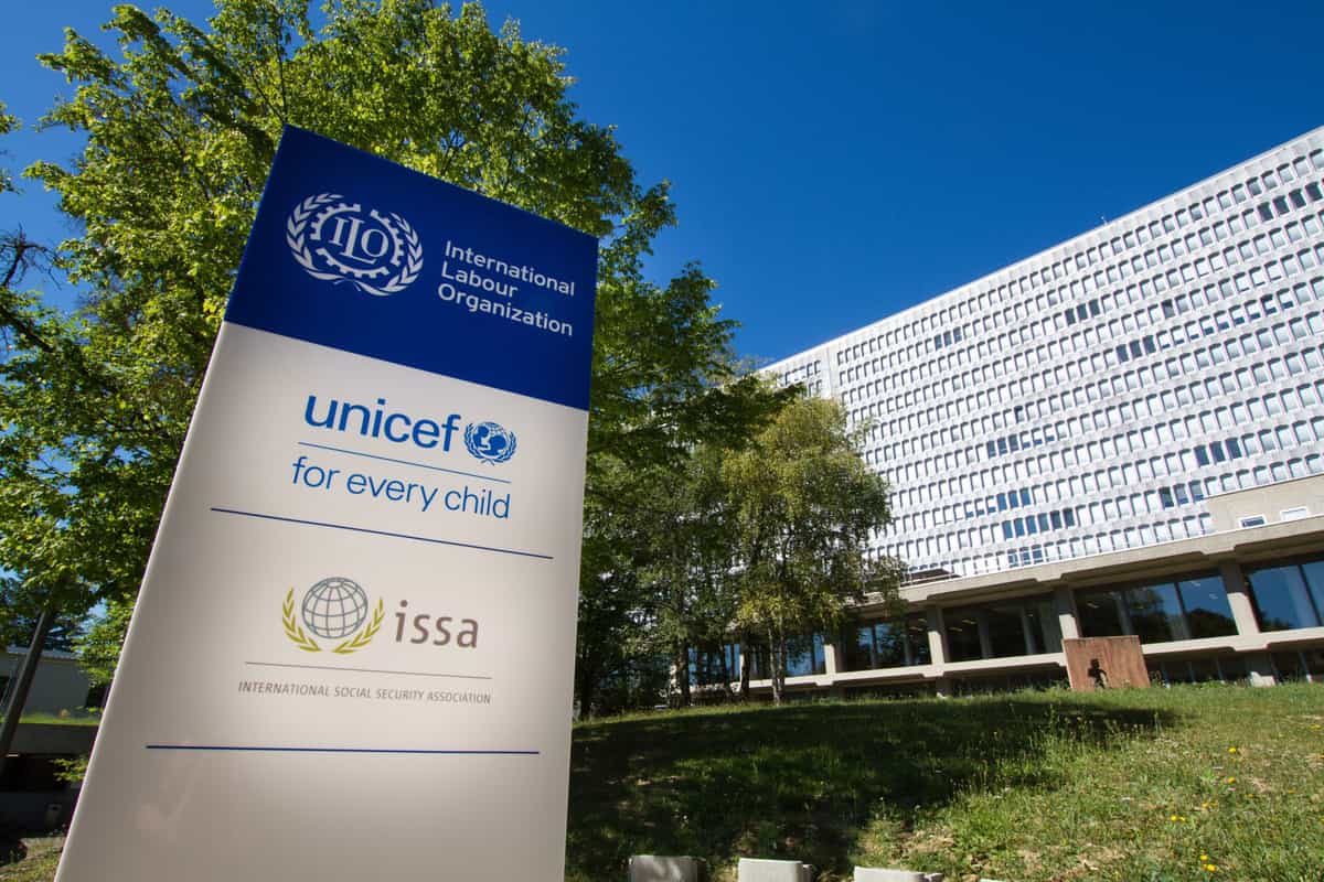 سازمان بین‌المللی کار (ILO) — نهاد مسئول تدوین و نظارت بر استانداردهای جهانی کار و حقوق کارگران