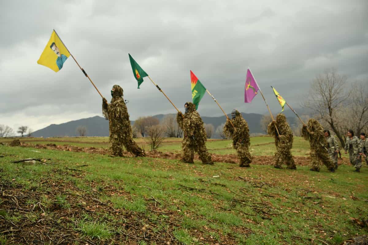 چندی از اعضای پژاک