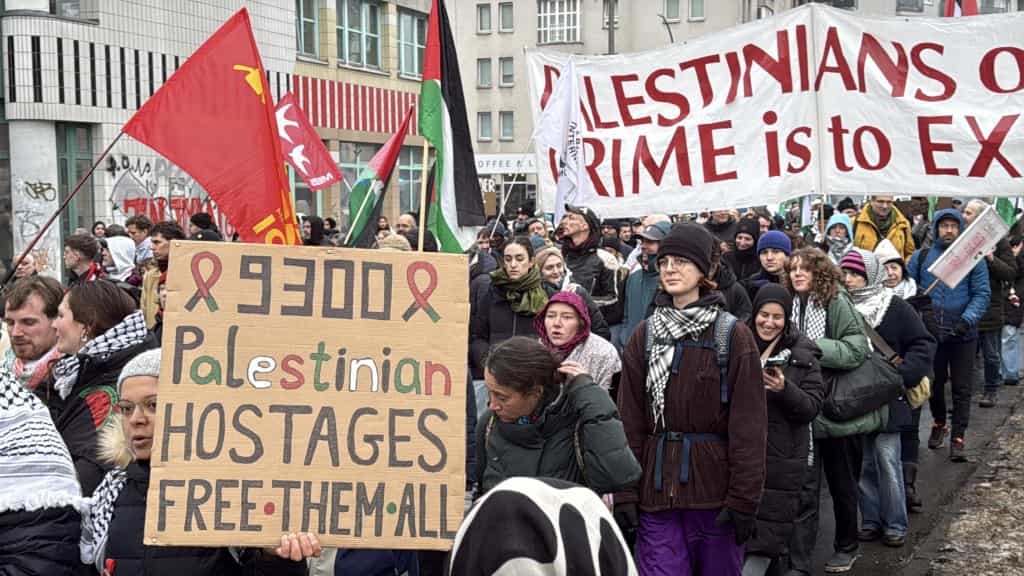تظاهرکنندگان طرفدار فلسطین