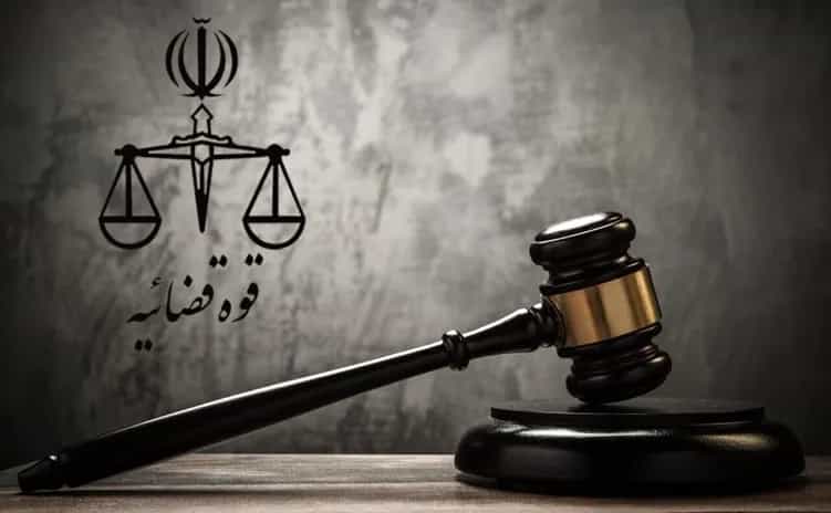 توقیف روزنامه اعتماد